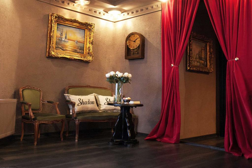 Shadow Boutique Hotel&Spa Chişinău Extérieur photo