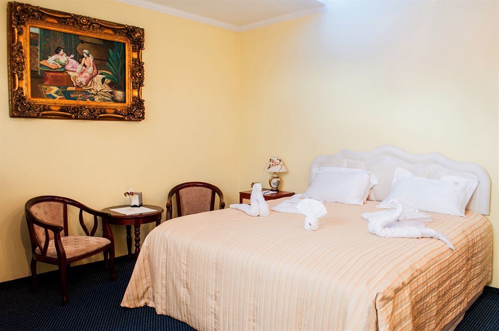 Shadow Boutique Hotel&Spa Chişinău Extérieur photo